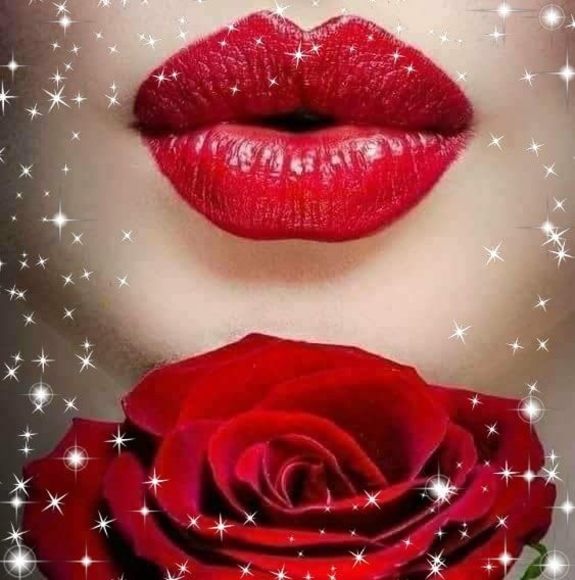 Meet your Posher, Claudia - Picture 1 of 1